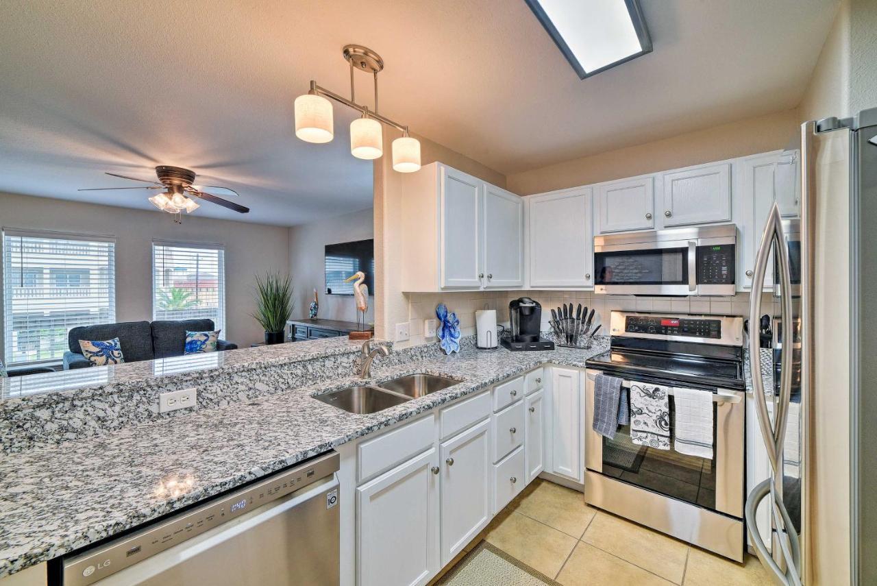 Corpus Christi Condo With Pool Access, Walk To Beach Экстерьер фото
